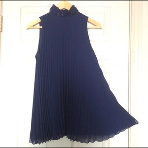 New Max Studio Blue Lace Top